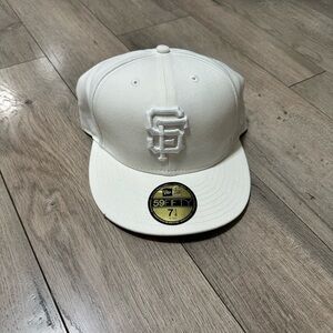 SF Giants New Era 59FIFTY White Hat 7 1/4